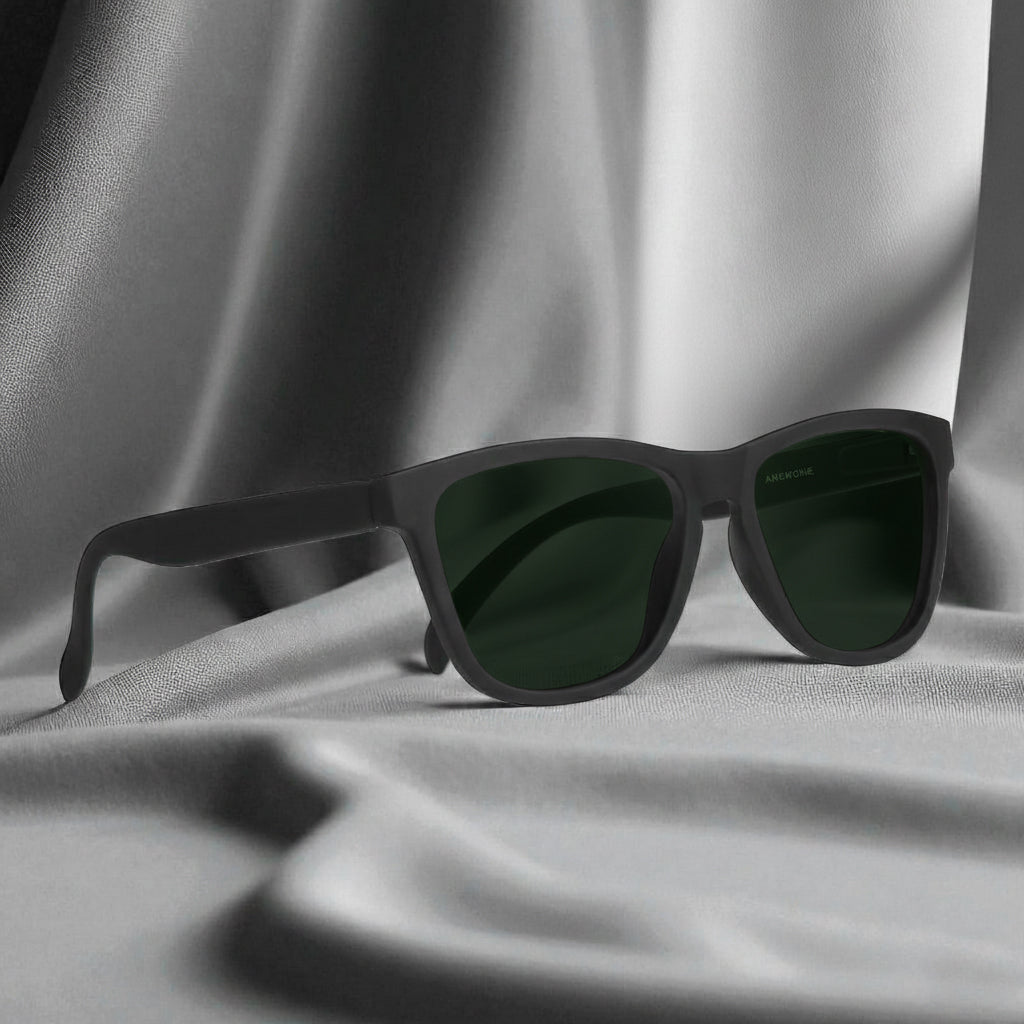 Specsnex x Catly | Cat-Eye Sunglasses | Black Rubber Coated TR90 Frame | Green 100% UV Lenses